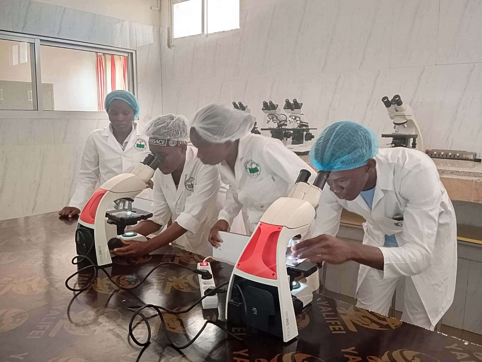 Laboratório de Análises Clínicas